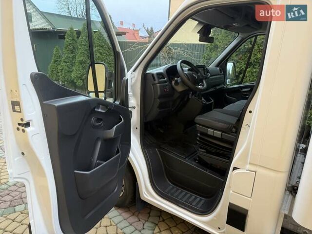 Білий Рено Мастєр, об'ємом двигуна 0 л та пробігом 182 тис. км за 22200 $, фото 45 на Automoto.ua