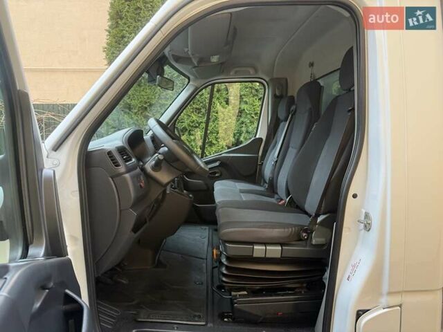 Білий Рено Мастєр, об'ємом двигуна 0 л та пробігом 182 тис. км за 22200 $, фото 50 на Automoto.ua