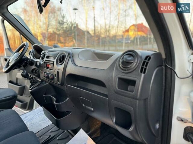 Білий Рено Мастєр, об'ємом двигуна 2.3 л та пробігом 394 тис. км за 14950 $, фото 61 на Automoto.ua