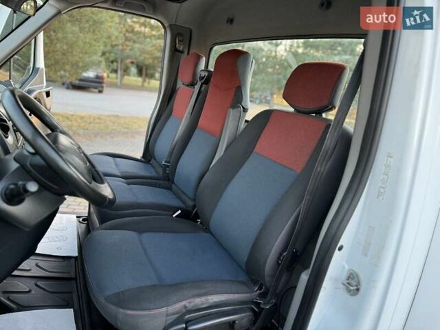 Білий Рено Мастєр, об'ємом двигуна 2.3 л та пробігом 394 тис. км за 14950 $, фото 59 на Automoto.ua