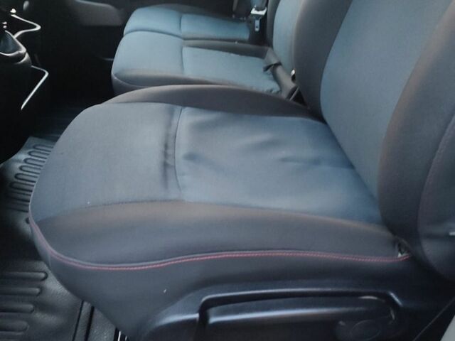 Білий Рено Мастєр, об'ємом двигуна 2.3 л та пробігом 282 тис. км за 16500 $, фото 8 на Automoto.ua