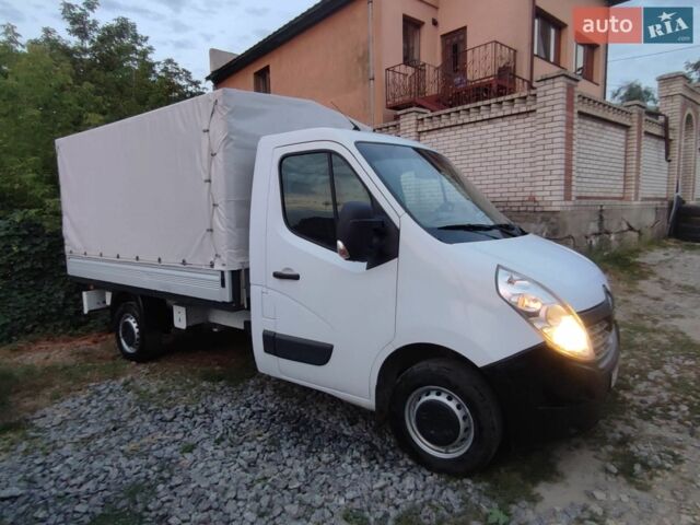 Білий Рено Мастєр, об'ємом двигуна 2.3 л та пробігом 282 тис. км за 16500 $, фото 1 на Automoto.ua