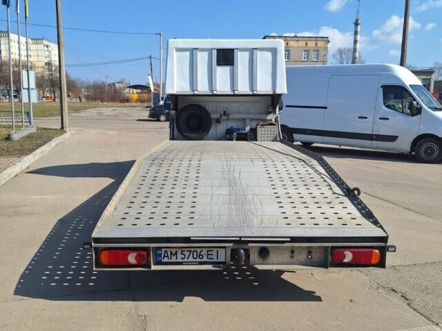 Белый Рено Мастер, объемом двигателя 2.3 л и пробегом 380 тыс. км за 15500 $, фото 3 на Automoto.ua