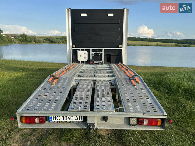 Белый Рено Мастер, объемом двигателя 2.3 л и пробегом 235 тыс. км за 17500 $, фото 5 на Automoto.ua