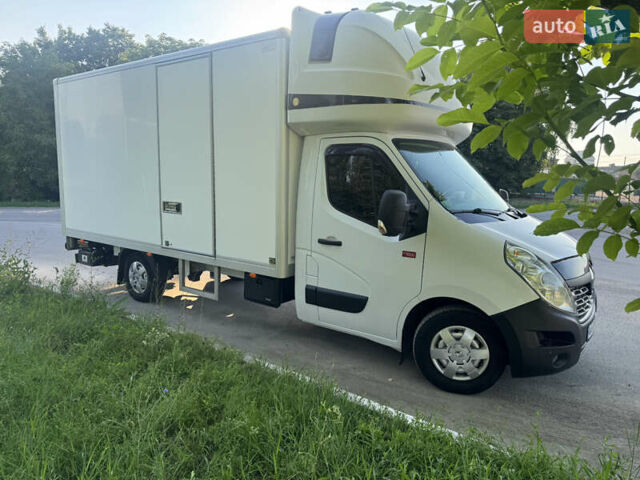 Білий Рено Мастєр, об'ємом двигуна 2.3 л та пробігом 420 тис. км за 18300 $, фото 1 на Automoto.ua