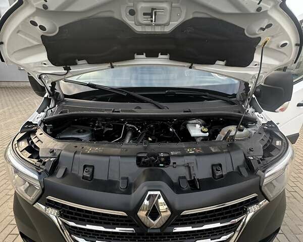 Білий Рено Мастєр, об'ємом двигуна 2.3 л та пробігом 149 тис. км за 29500 $, фото 79 на Automoto.ua