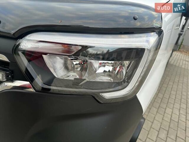 Білий Рено Мастєр, об'ємом двигуна 2.3 л та пробігом 149 тис. км за 29500 $, фото 22 на Automoto.ua