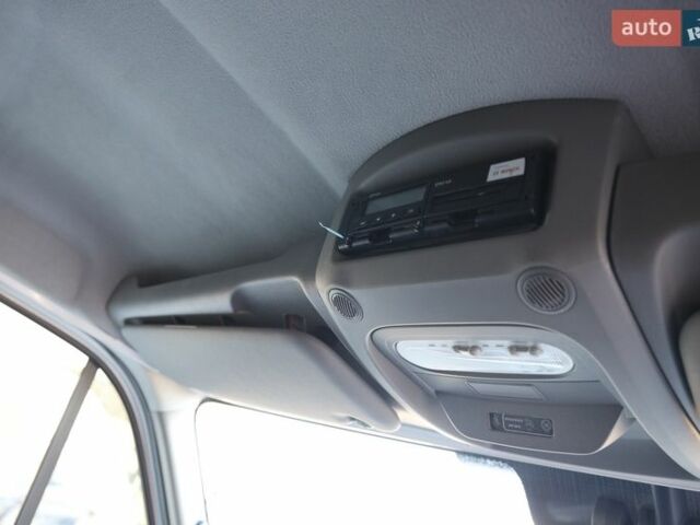 Білий Рено Мастєр, об'ємом двигуна 2.3 л та пробігом 146 тис. км за 36500 $, фото 34 на Automoto.ua