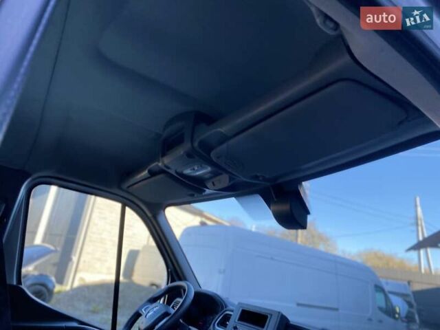 Білий Рено Мастєр, об'ємом двигуна 2.3 л та пробігом 157 тис. км за 17700 $, фото 27 на Automoto.ua