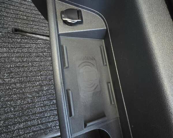 Білий Рено Мастєр, об'ємом двигуна 2.3 л та пробігом 145 тис. км за 36800 $, фото 42 на Automoto.ua