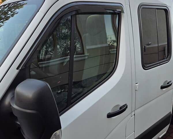 Білий Рено Мастєр, об'ємом двигуна 2.3 л та пробігом 145 тис. км за 36800 $, фото 5 на Automoto.ua