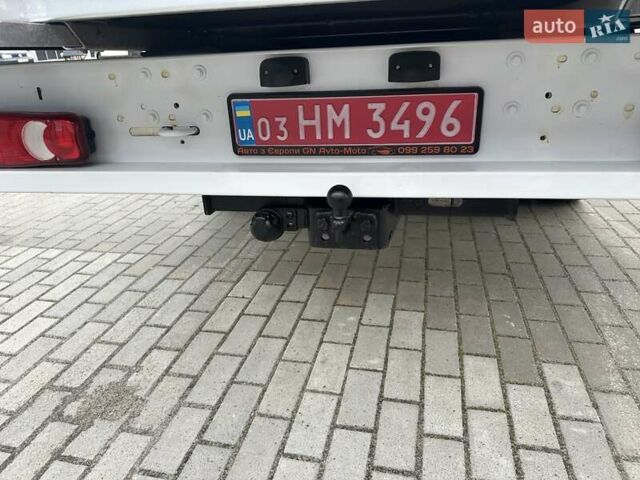 Белый Рено Мастер, объемом двигателя 2.3 л и пробегом 149 тыс. км за 29500 $, фото 30 на Automoto.ua