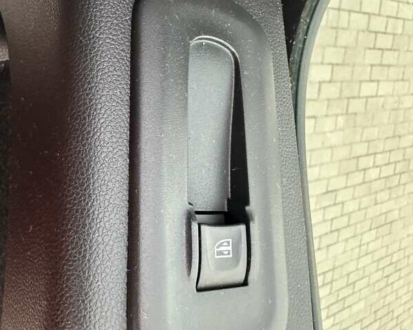 Білий Рено Мастєр, об'ємом двигуна 2.3 л та пробігом 149 тис. км за 29500 $, фото 57 на Automoto.ua