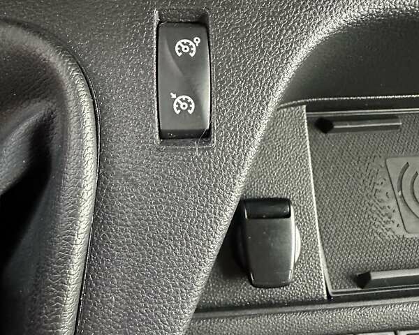 Білий Рено Мастєр, об'ємом двигуна 2.3 л та пробігом 149 тис. км за 29500 $, фото 52 на Automoto.ua