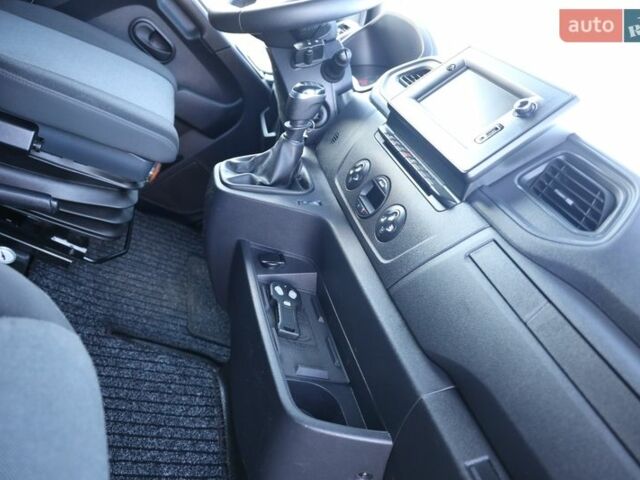 Білий Рено Мастєр, об'ємом двигуна 2.3 л та пробігом 146 тис. км за 36500 $, фото 52 на Automoto.ua