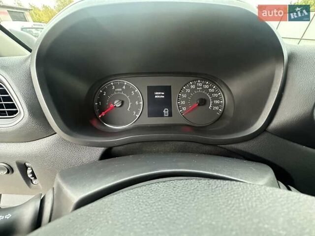 Білий Рено Мастєр, об'ємом двигуна 2.3 л та пробігом 149 тис. км за 29500 $, фото 43 на Automoto.ua