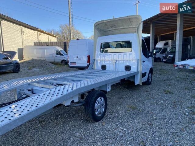 Белый Рено Мастер, объемом двигателя 2.3 л и пробегом 157 тыс. км за 17700 $, фото 4 на Automoto.ua