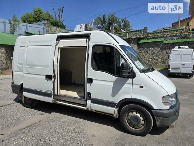Белый Рено Мастер, объемом двигателя 2.46 л и пробегом 799 тыс. км за 5000 $, фото 4 на Automoto.ua