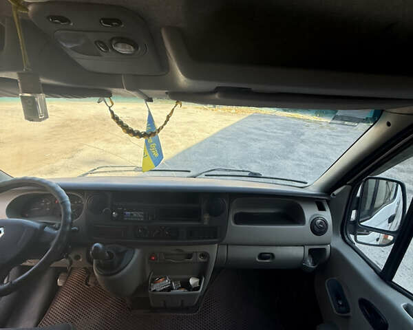 Білий Рено Мастєр, об'ємом двигуна 2.46 л та пробігом 526 тис. км за 5100 $, фото 12 на Automoto.ua