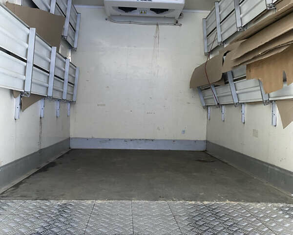 Белый Рено Мастер, объемом двигателя 2.3 л и пробегом 362 тыс. км за 17000 $, фото 10 на Automoto.ua