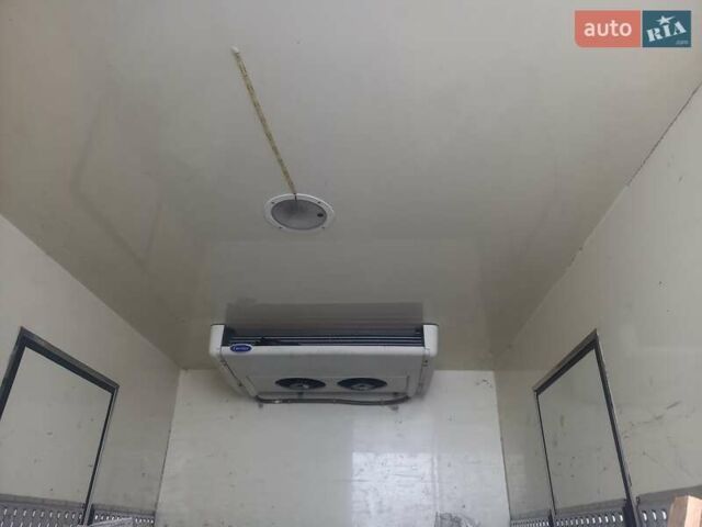 Білий Рено Мастєр, об'ємом двигуна 2.3 л та пробігом 375 тис. км за 13000 $, фото 6 на Automoto.ua