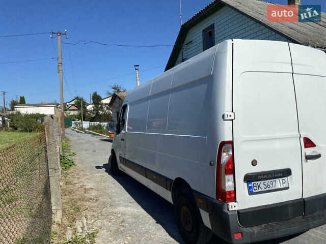 Белый Рено Мастер, объемом двигателя 2.3 л и пробегом 550 тыс. км за 10500 $, фото 6 на Automoto.ua