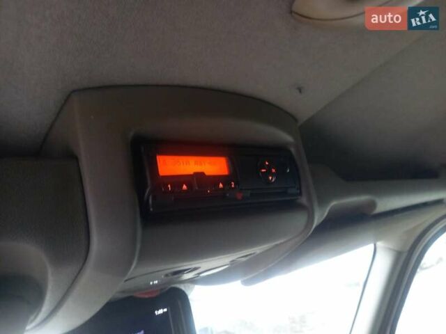 Білий Рено Мастєр, об'ємом двигуна 2.3 л та пробігом 375 тис. км за 13000 $, фото 19 на Automoto.ua