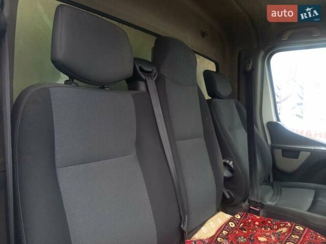Білий Рено Мастєр, об'ємом двигуна 2.3 л та пробігом 375 тис. км за 13000 $, фото 4 на Automoto.ua