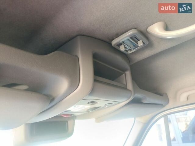 Білий Рено Мастєр, об'ємом двигуна 2.3 л та пробігом 425 тис. км за 8900 $, фото 13 на Automoto.ua