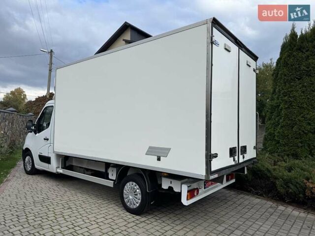 Белый Рено Мастер, объемом двигателя 2.3 л и пробегом 297 тыс. км за 15800 $, фото 21 на Automoto.ua