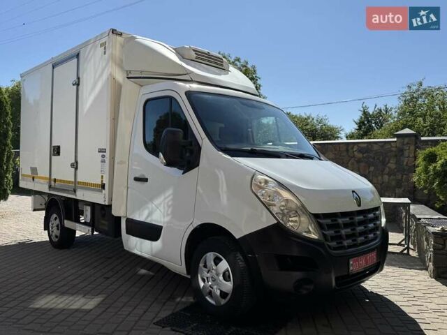 Белый Рено Мастер, объемом двигателя 2.3 л и пробегом 294 тыс. км за 15500 $, фото 1 на Automoto.ua