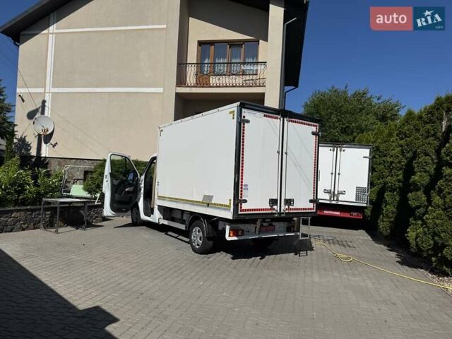 Белый Рено Мастер, объемом двигателя 2.3 л и пробегом 294 тыс. км за 15500 $, фото 6 на Automoto.ua