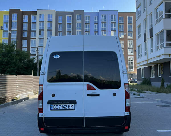 Белый Рено Мастер, объемом двигателя 2.3 л и пробегом 413 тыс. км за 11500 $, фото 10 на Automoto.ua