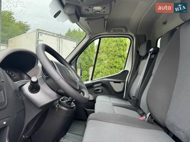 Белый Рено Мастер, объемом двигателя 2.3 л и пробегом 278 тыс. км за 17500 $, фото 27 на Automoto.ua