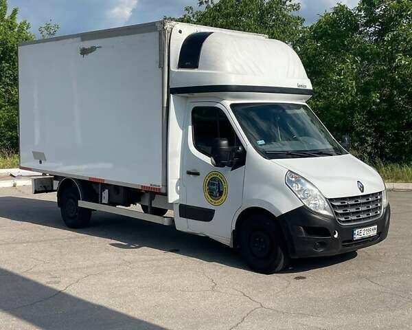 Белый Рено Мастер, объемом двигателя 2.5 л и пробегом 452 тыс. км за 16950 $, фото 6 на Automoto.ua