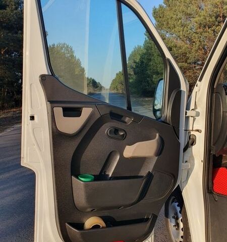 Білий Рено Мастєр, об'ємом двигуна 2.3 л та пробігом 359 тис. км за 19800 $, фото 29 на Automoto.ua