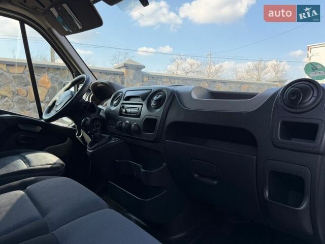 Білий Рено Мастєр, об'ємом двигуна 2.3 л та пробігом 287 тис. км за 16000 $, фото 76 на Automoto.ua