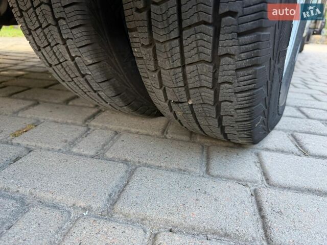 Белый Рено Мастер, объемом двигателя 2.3 л и пробегом 298 тыс. км за 18500 $, фото 41 на Automoto.ua