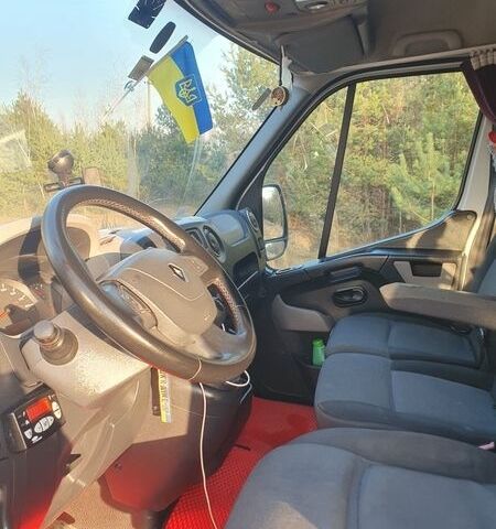 Білий Рено Мастєр, об'ємом двигуна 2.3 л та пробігом 359 тис. км за 19800 $, фото 31 на Automoto.ua