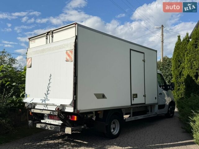 Белый Рено Мастер, объемом двигателя 2.3 л и пробегом 298 тыс. км за 18500 $, фото 27 на Automoto.ua