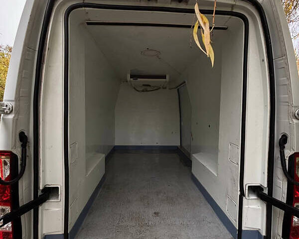 Білий Рено Мастєр, об'ємом двигуна 2.3 л та пробігом 315 тис. км за 16300 $, фото 4 на Automoto.ua