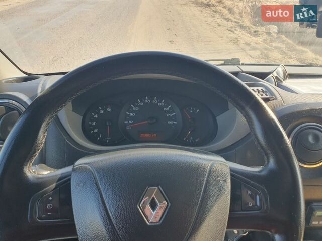 Білий Рено Мастєр, об'ємом двигуна 2.3 л та пробігом 359 тис. км за 19800 $, фото 2 на Automoto.ua