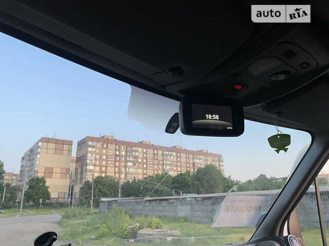 Білий Рено Мастєр, об'ємом двигуна 2.3 л та пробігом 450 тис. км за 9800 $, фото 13 на Automoto.ua