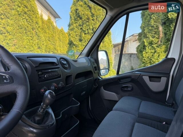 Білий Рено Мастєр, об'ємом двигуна 2.3 л та пробігом 287 тис. км за 16000 $, фото 82 на Automoto.ua