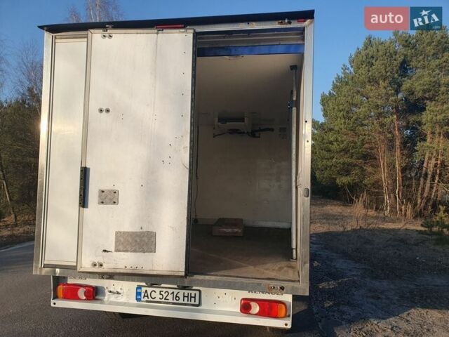 Білий Рено Мастєр, об'ємом двигуна 2.3 л та пробігом 359 тис. км за 19800 $, фото 8 на Automoto.ua