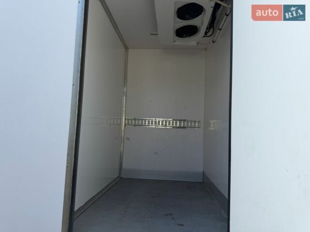 Білий Рено Мастєр, об'ємом двигуна 2.3 л та пробігом 287 тис. км за 16000 $, фото 54 на Automoto.ua