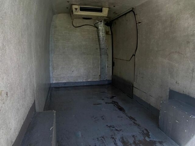 Білий Рено Мастєр, об'ємом двигуна 2.3 л та пробігом 720 тис. км за 9000 $, фото 13 на Automoto.ua
