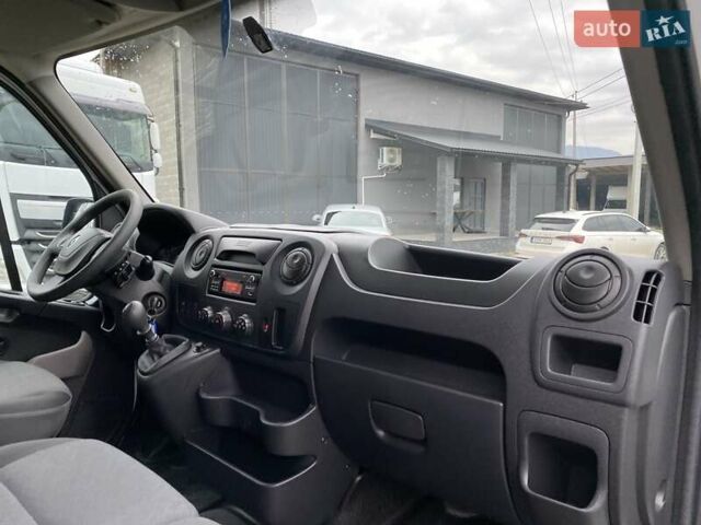 Белый Рено Мастер, объемом двигателя 0 л и пробегом 186 тыс. км за 17350 $, фото 35 на Automoto.ua