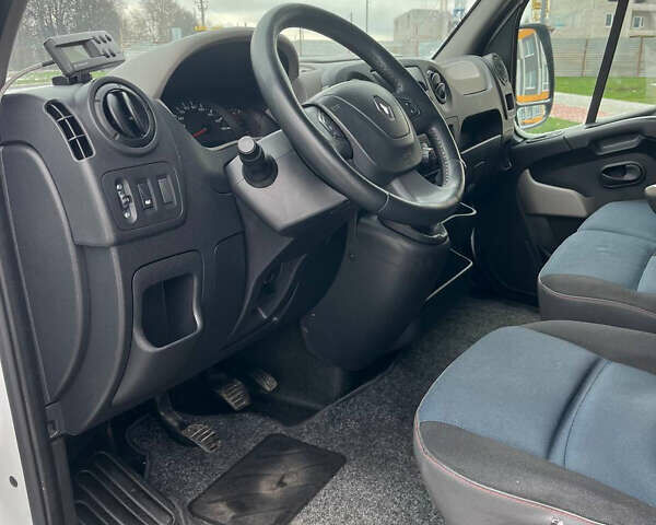 Білий Рено Мастєр, об'ємом двигуна 2.3 л та пробігом 265 тис. км за 16550 $, фото 23 на Automoto.ua