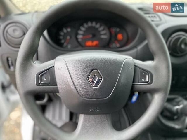 Белый Рено Мастер, объемом двигателя 0 л и пробегом 186 тыс. км за 17350 $, фото 39 на Automoto.ua